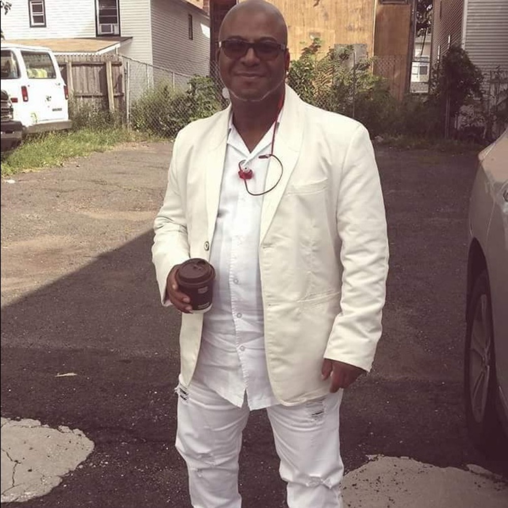 Meet your Posher, Kenneth
